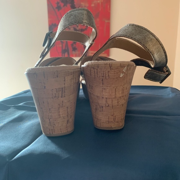 Sonoma Women's Strappy Cork Wedge Sandals - Picture 4 of 10